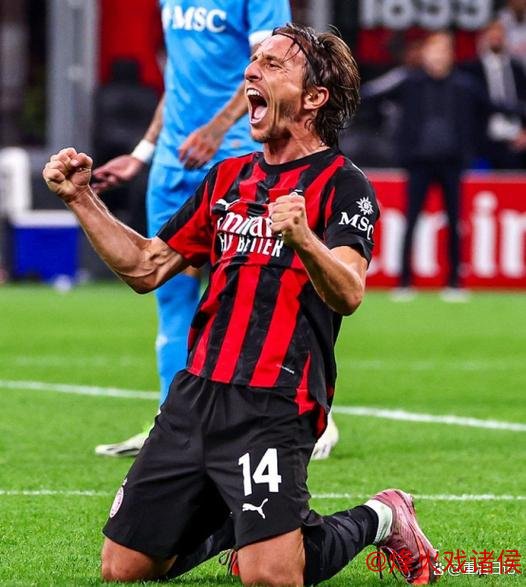 皇马后悔么?40岁魔笛仍不老!助米兰领跑意甲+连续10轮踢满全场 皇马后悔么?40岁魔笛仍不老!助米兰领跑意甲+连续10轮踢满全场