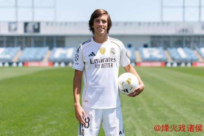 皇马官宣新签约！卡雷拉斯圆梦归来：从离开到重返伯纳乌