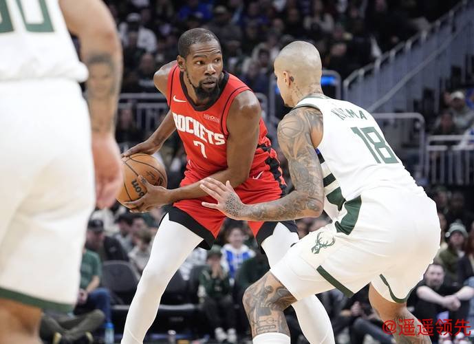 火箭三连胜背后故事：谢泼德崛起获杜兰特力挺，乌度卡直言防守挑战不惧怕