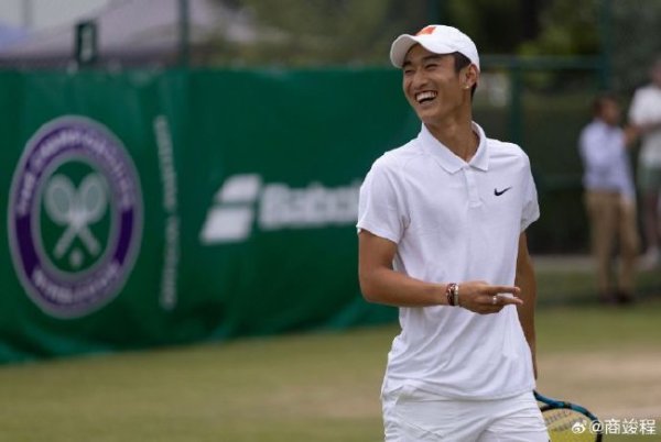 皇冠体育 温网首日中国9进4 郑钦文出局商竣程张之臻创历史